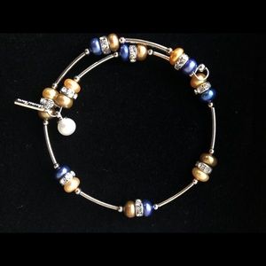Vantel pearl wrap bracelet